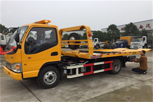 武侯区哪里有拖车服务